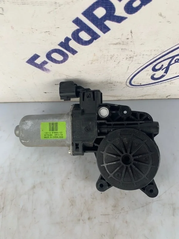 Мотор стеклоподъемника Ford Focus 3 2012 1894844 CB8 1.6 (IQDB), передний левый