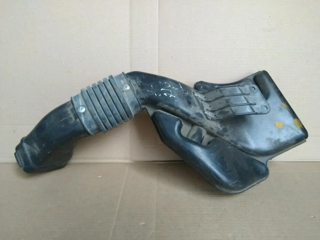 Б.у. воздухозаборник MITSUBISHI ASX GA3W MITSUBISHI ASX GA3W