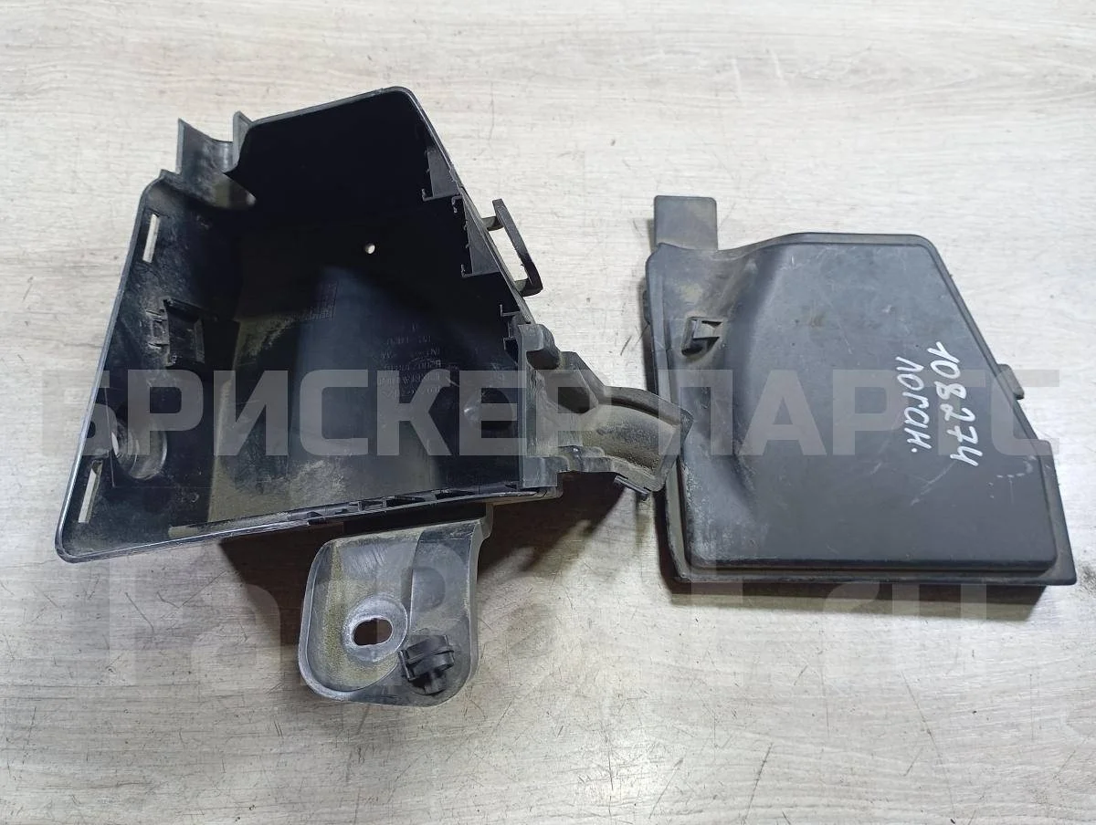 Корпус блока предохран. Рено Логан 1  LS0G/LS12