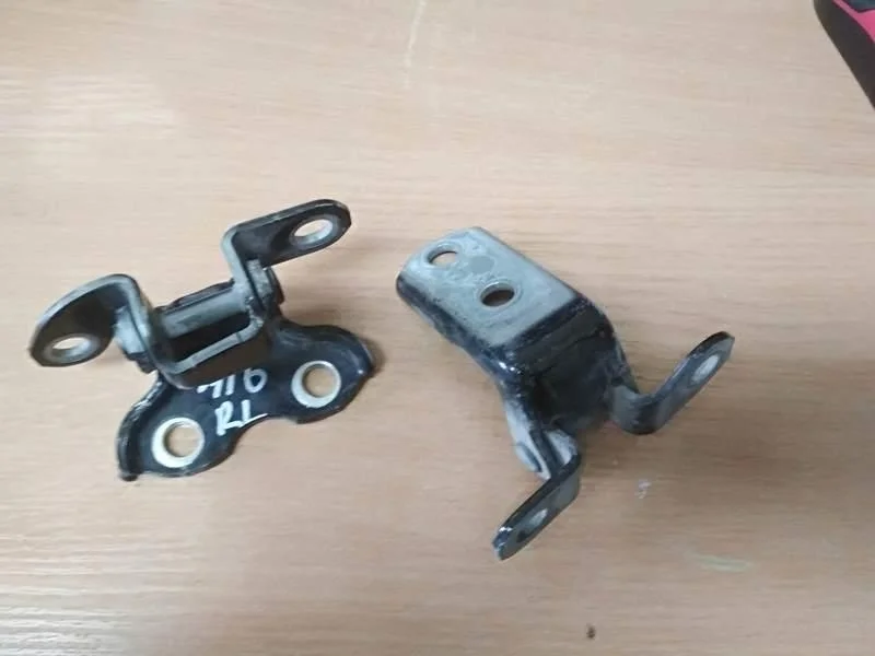 Б.у. петля двери TOYOTA CAMRY V40 ACV40 TOYOTA CAMRY V40 ACV40