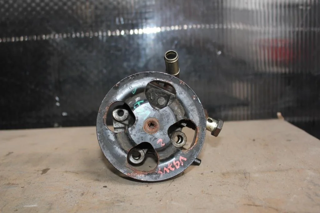 Б.у. насос гидроусилителя MITSUBISHI PAJERO V97W MITSUBISHI PAJERO V97W