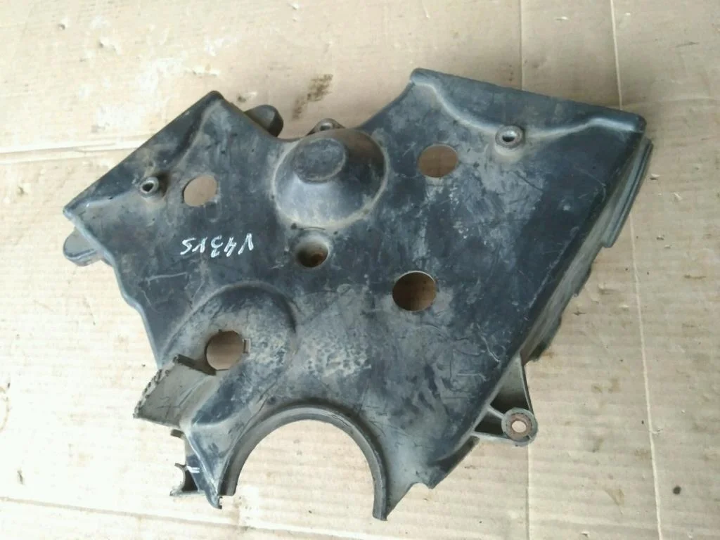 Б.у. крышка грм MITSUBISHI PAJERO V43W MITSUBISHI PAJERO V43W