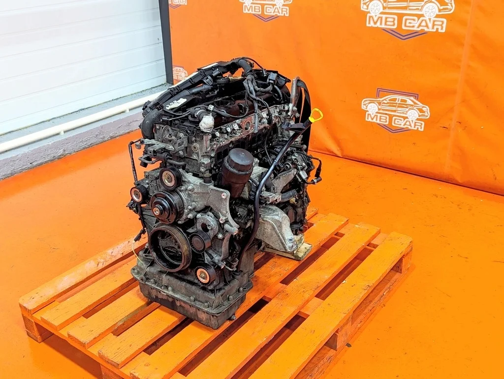 Двигатель дизельный Mercedes-Benz