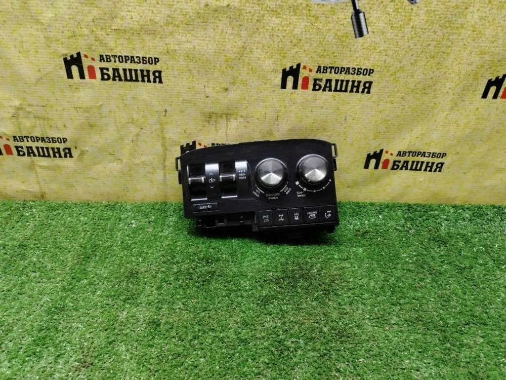 Блок управления Lexus Lx570 2016 8401060B60 URJ201 3URFE