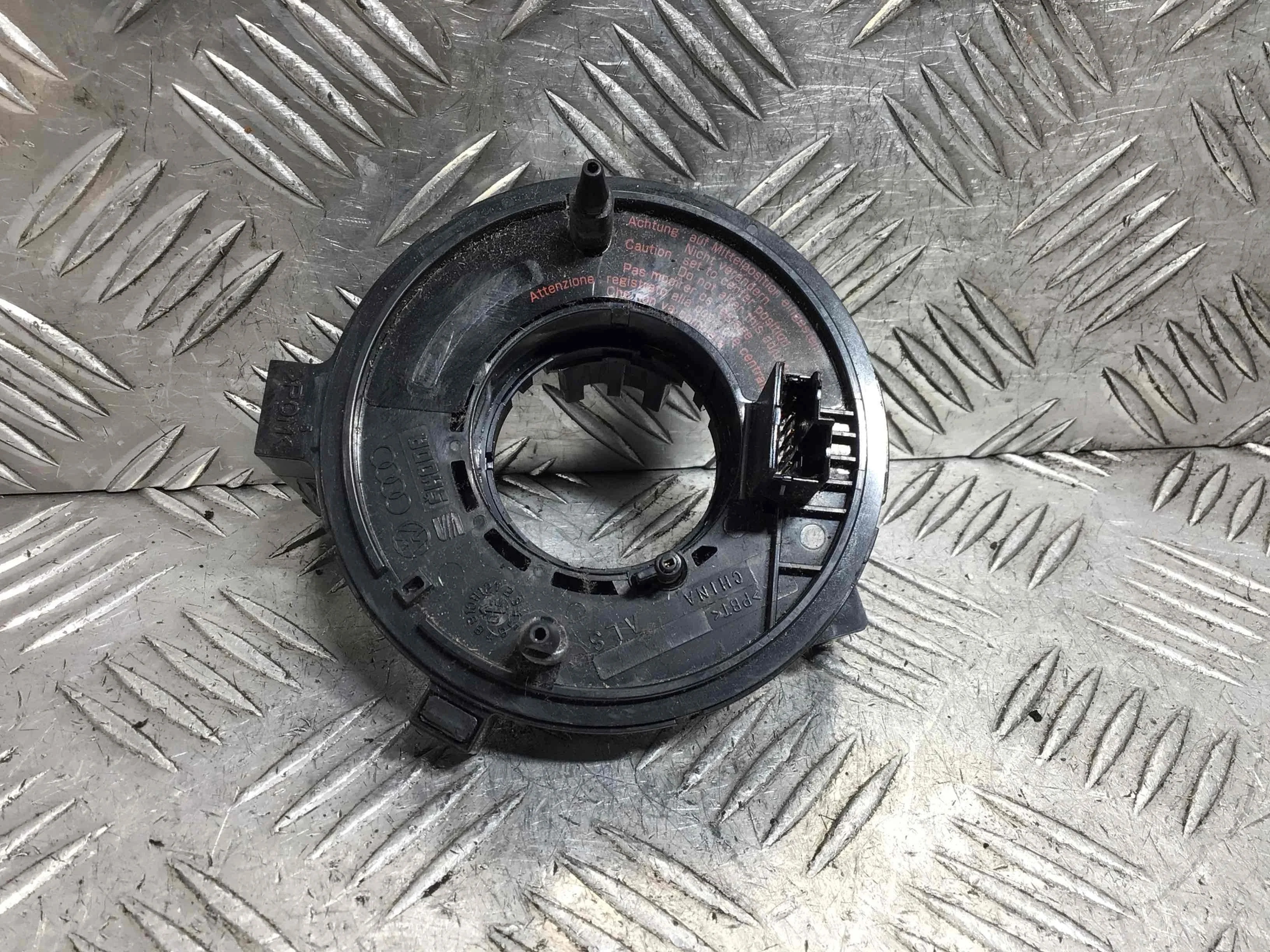 Шлейф руля Skoda Fabia 1 поколение (1999-2004) бензин 1.4 i Механика Универсал