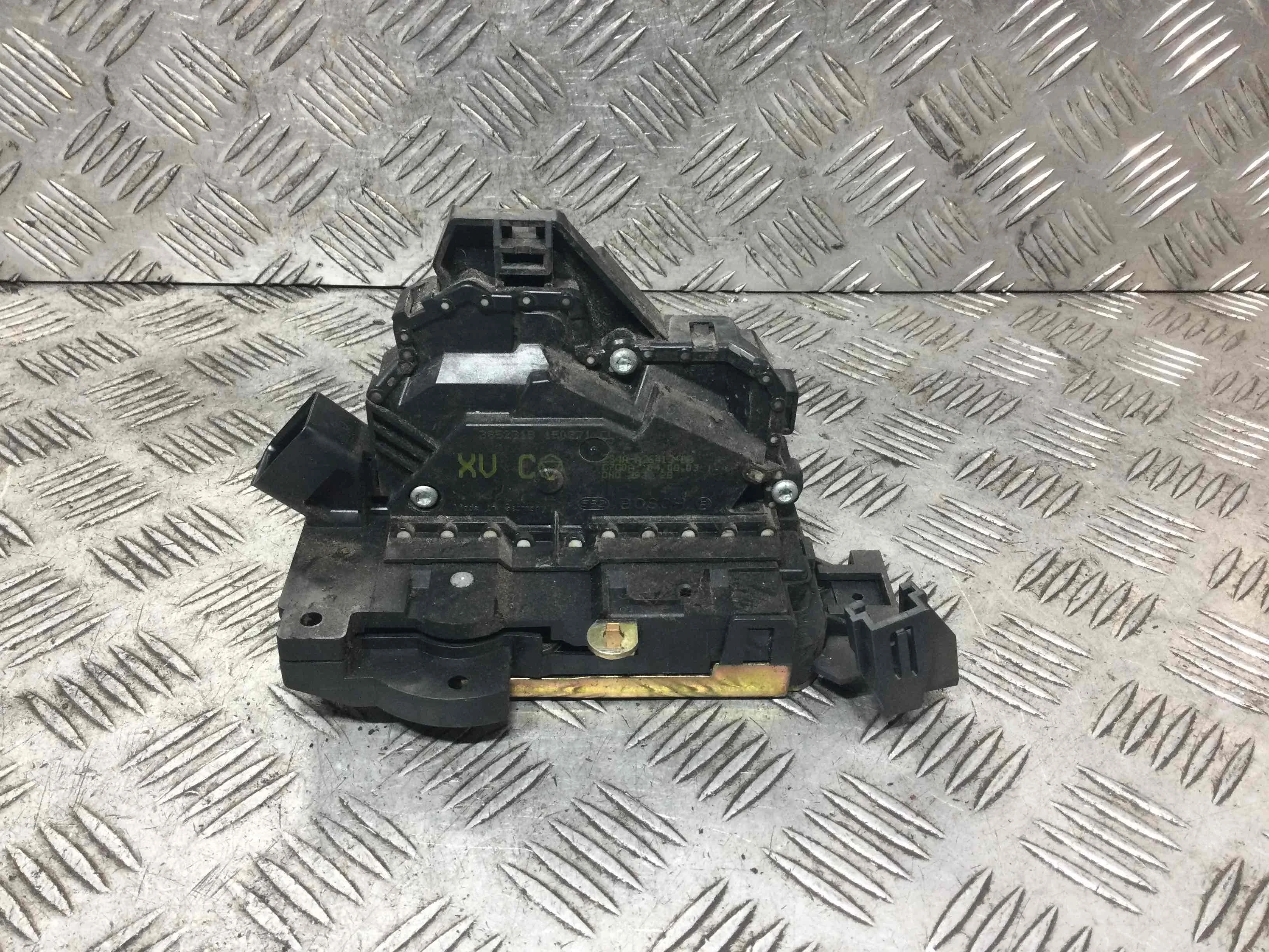 Замок двери задней левой Ford Focus 1 поколение (1998-2001) бензин 1.6 i Механика Универсал