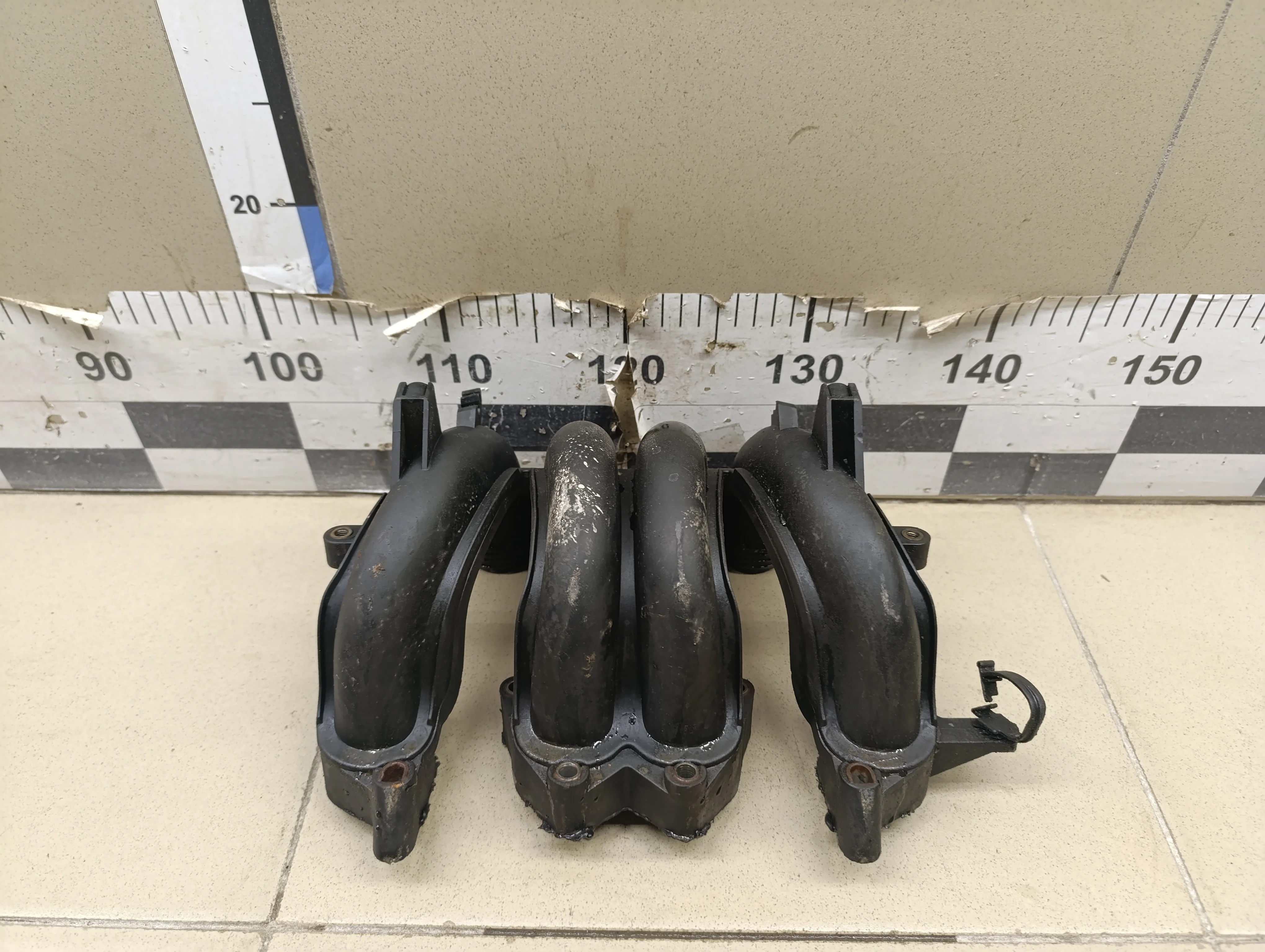 Коллектор впускной Octavia 1997-2000