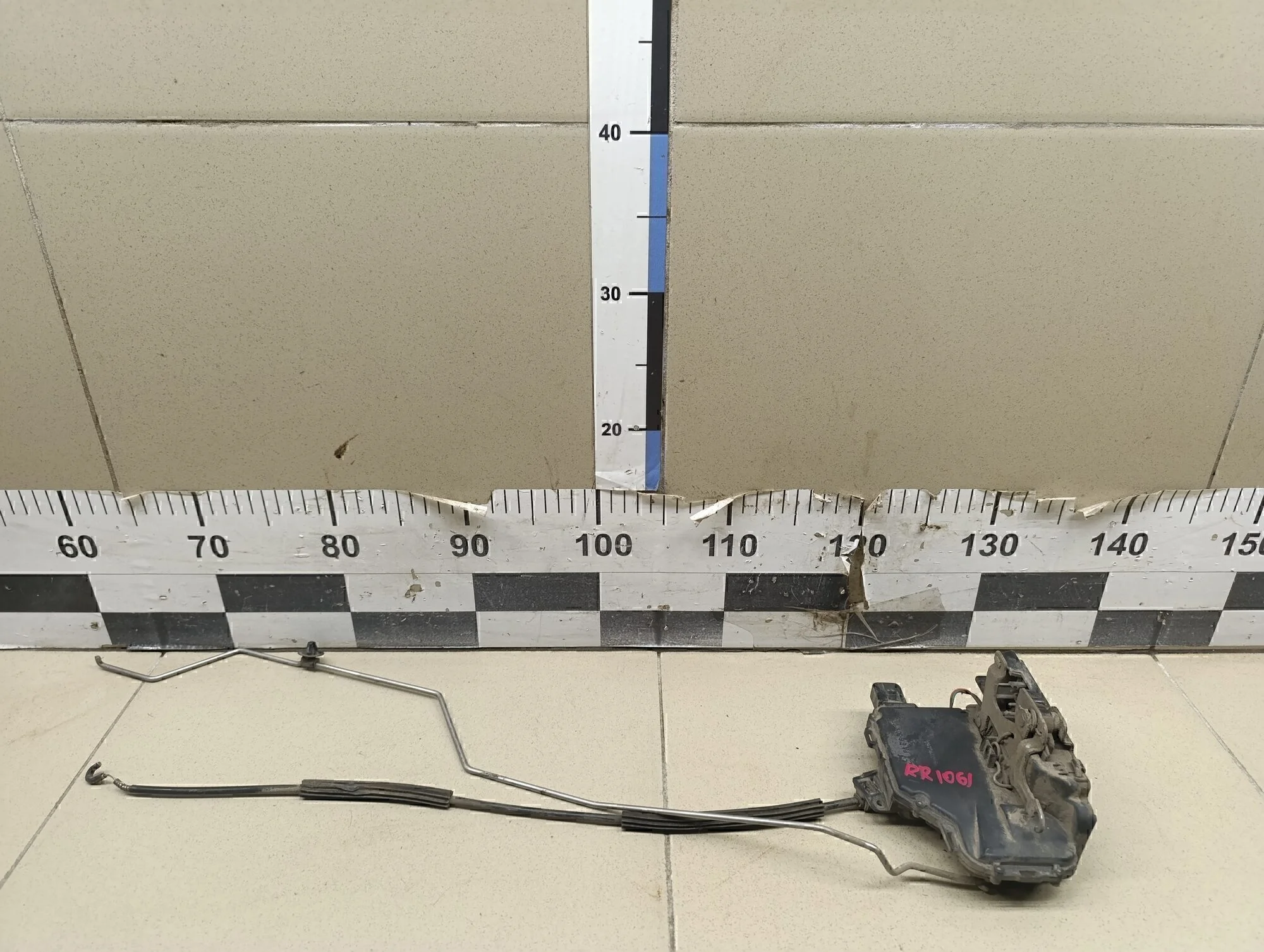 Замок двери задней правой Octavia (A4 1U-) 2000-2011