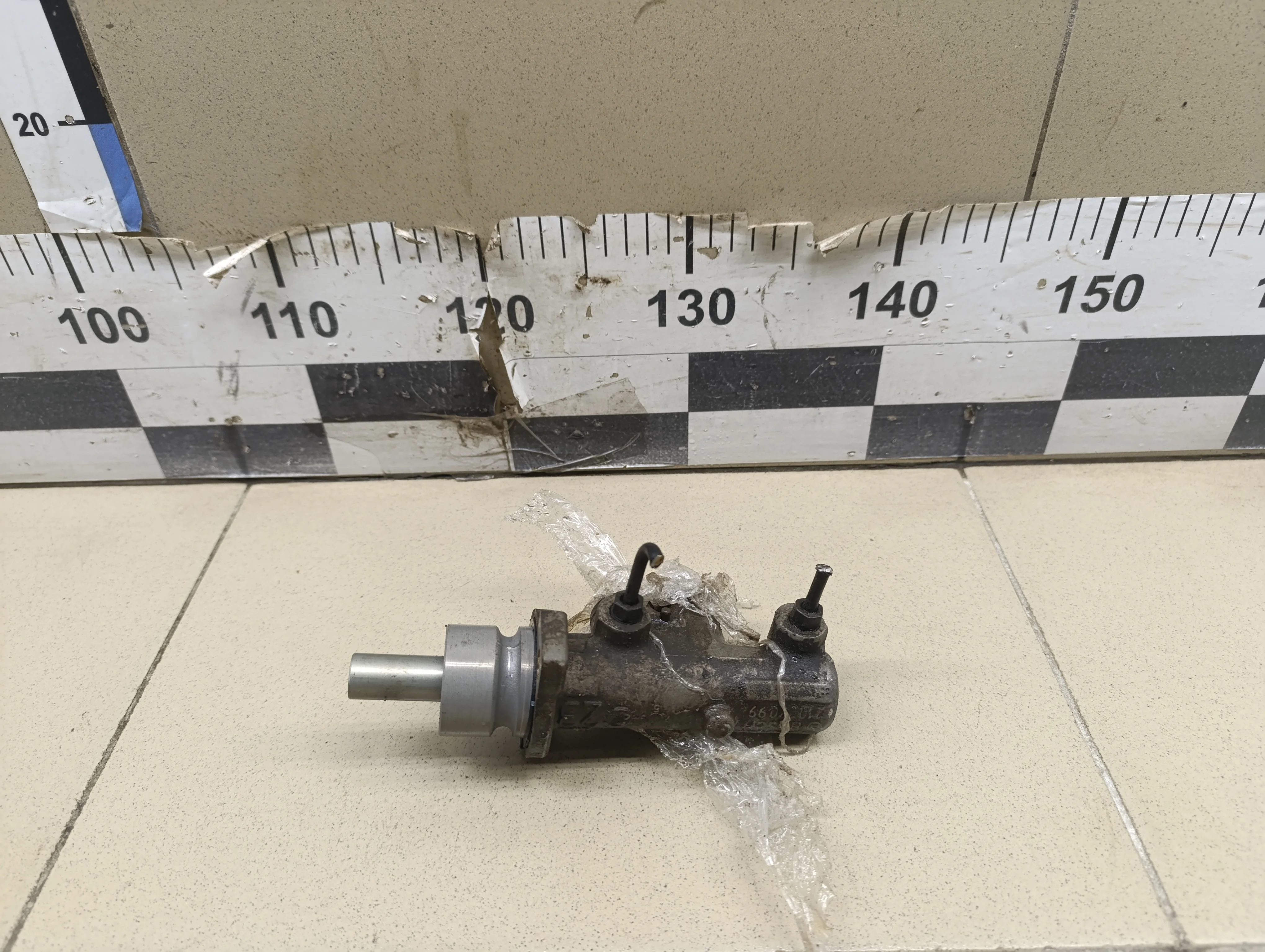 Цилиндр тормозной главный A3 (8L1) 1996-2003