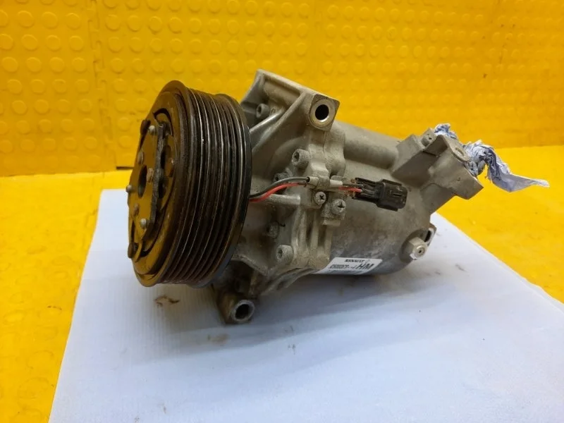 Компрессор кондиционера Renault Kaptur 2017 926008367R REA H4M429