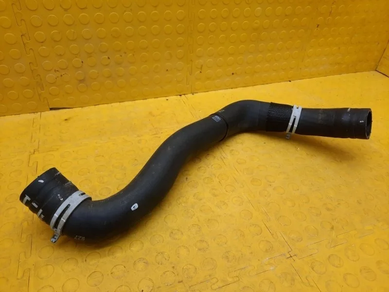 Патрубок радиатора Renault Kaptur 2017 215018390R REA H4M429