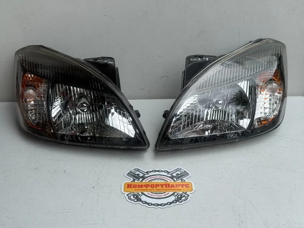 Фара (передняя) комплект Kia Rio II рестайлинг (2009—2011)