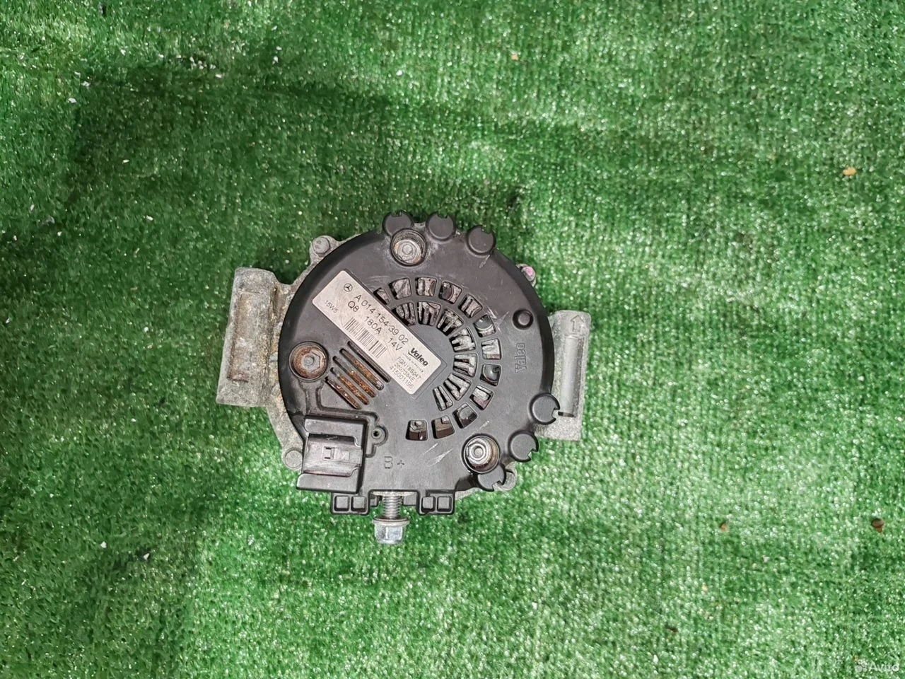 Генератор 180a mercedes a0141543902