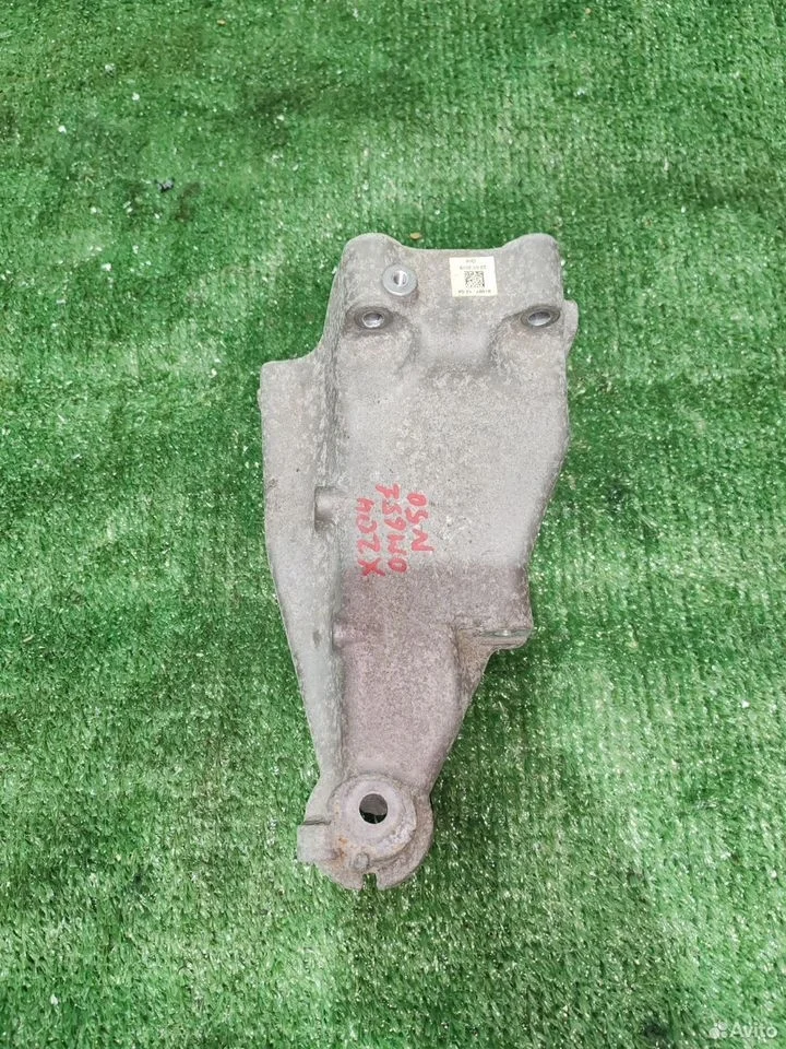 Кронштейн опоры двигателя mercedes a6512231404