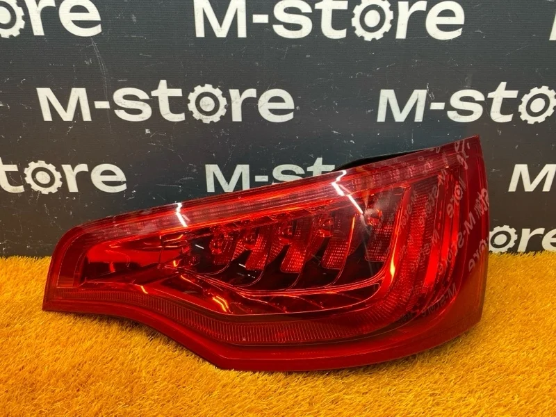 Фонарь крышки багажника Audi Q7 2012 4L0945094F 4L CJTC, правый