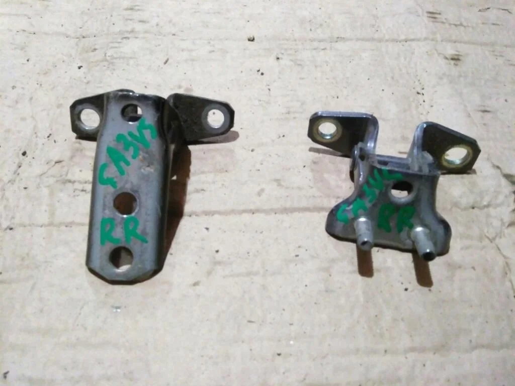 Б.у. петля двери MITSUBISHI ASX GA3W MITSUBISHI ASX GA3W