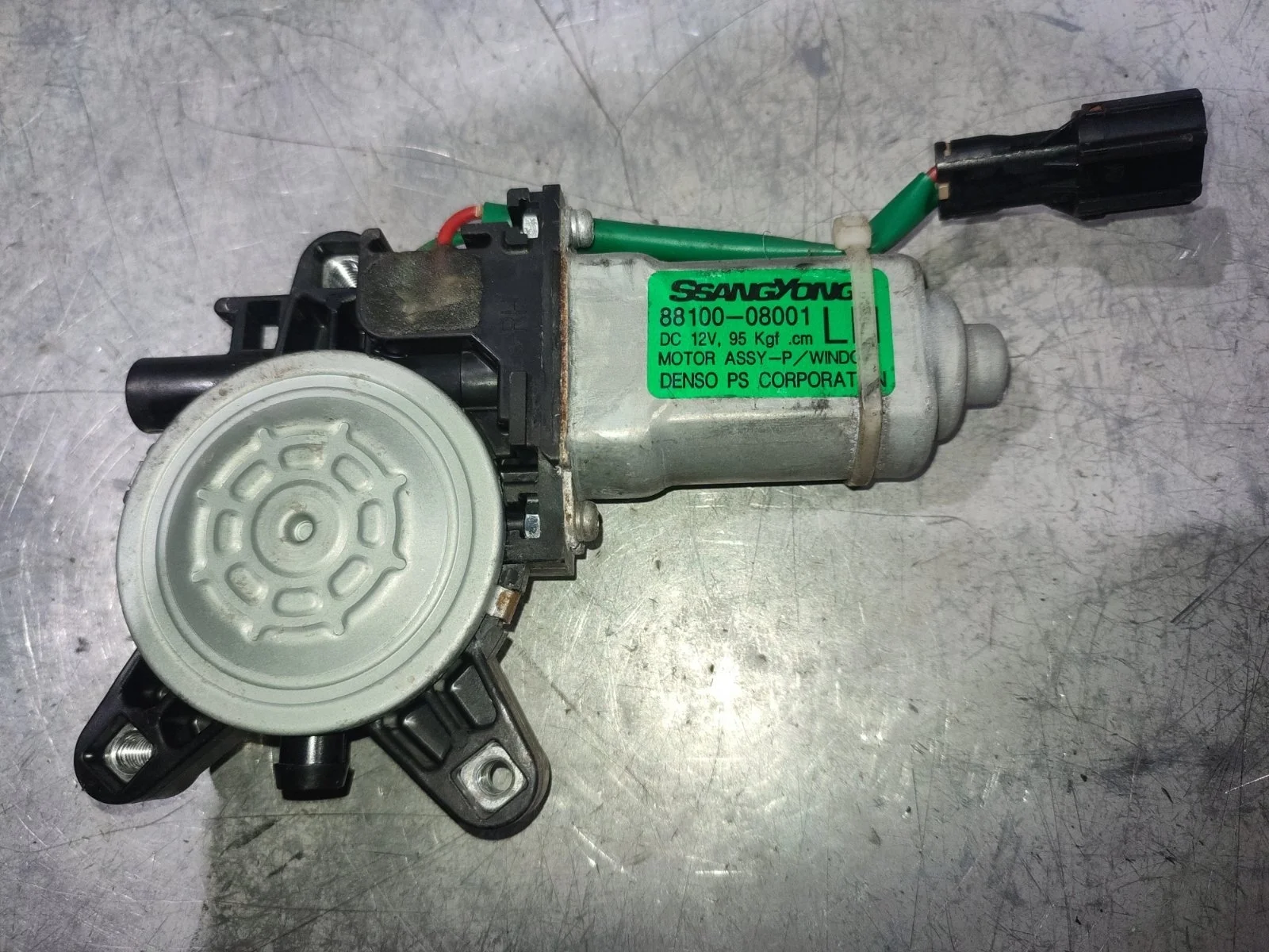 Мотор стеклоподъемника SsangYong Rexton 2009 Y250