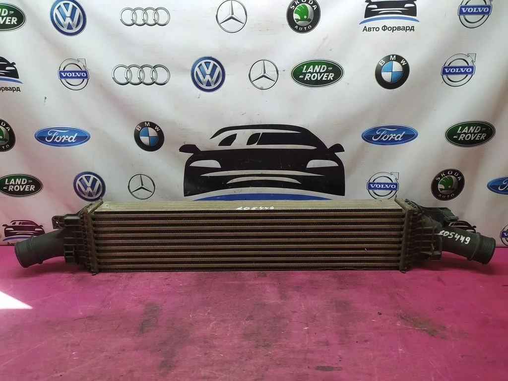 Интеркулер Audi A4 A5 A6 C7 Q5 1,8 2,0 8K0145805G