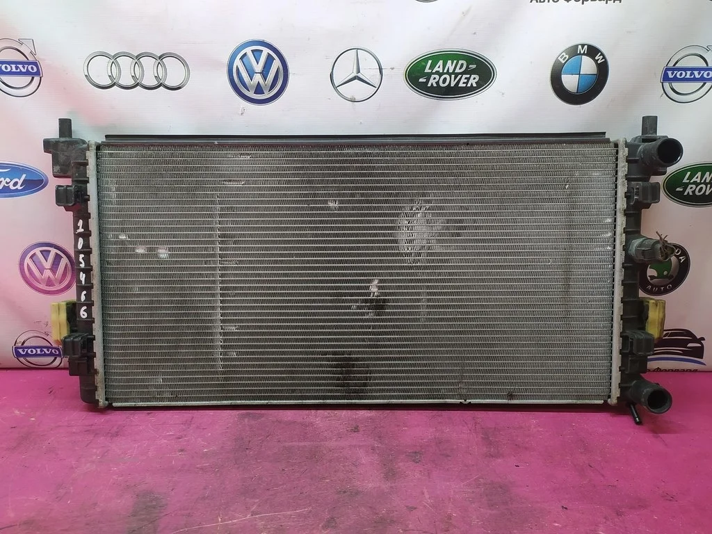 Радиатор двигателя Skoda Fabia 2 Rapid 1,2 1,4 1,6