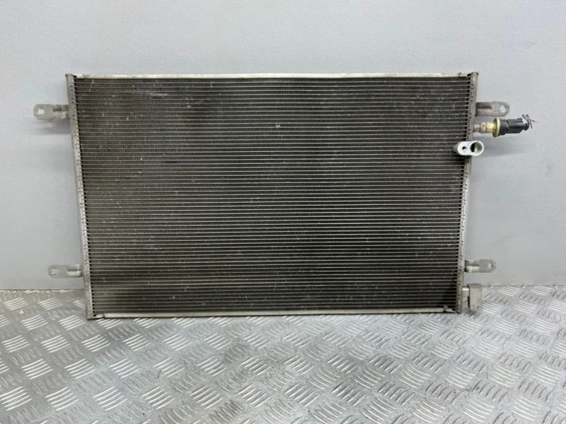 Радиатор кондиционера Audi A6 Дорест C6