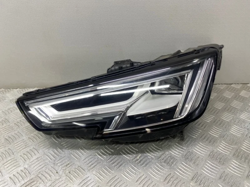 Фара led Audi A4 B9