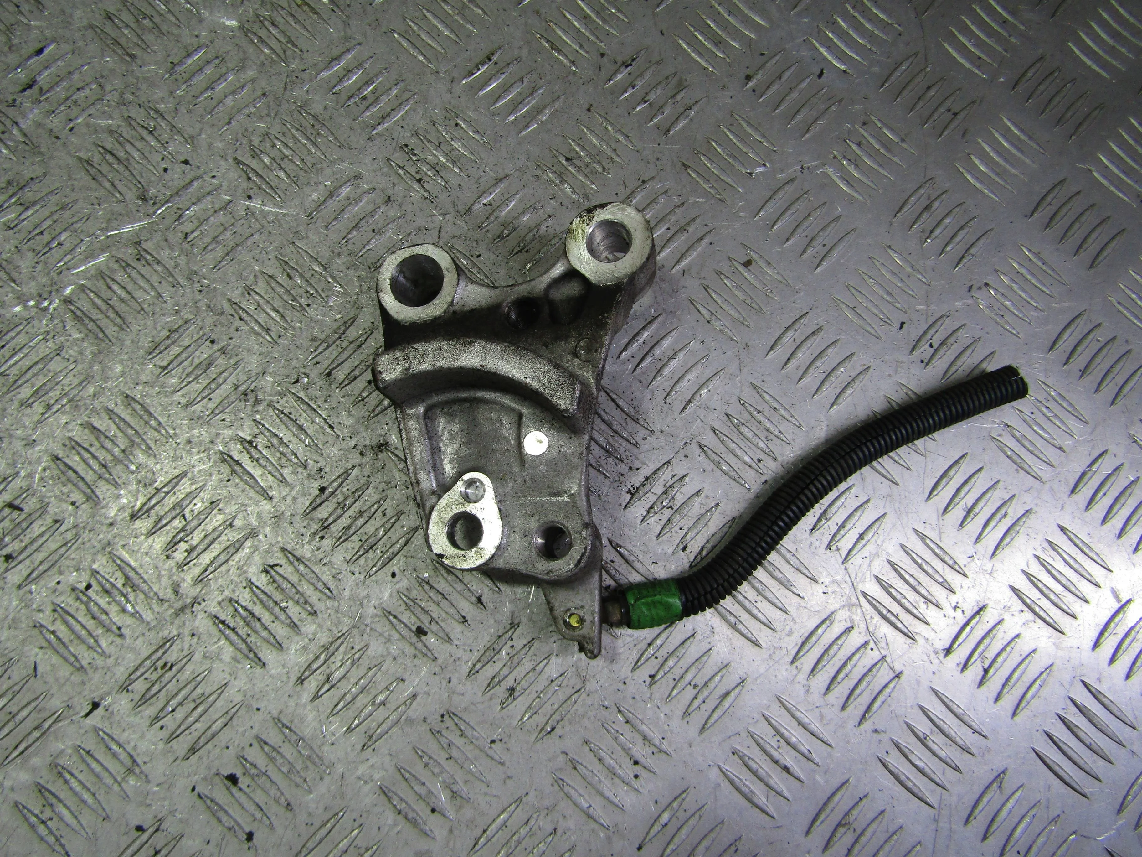 Кронштейн опоры двигателя HONDA Civic VIII (2005—