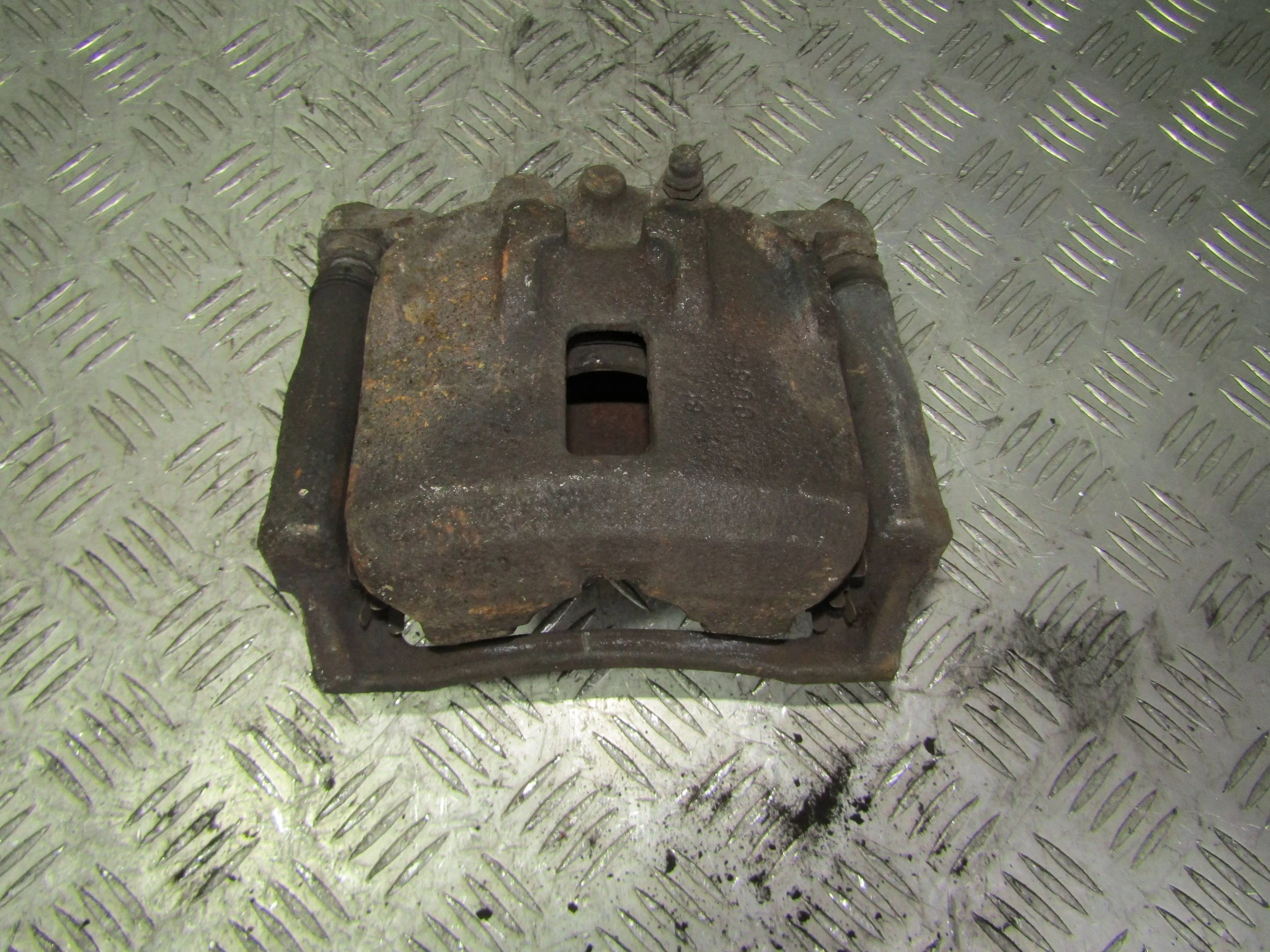 Суппорт передний левый HONDA Civic VIII (2005—200