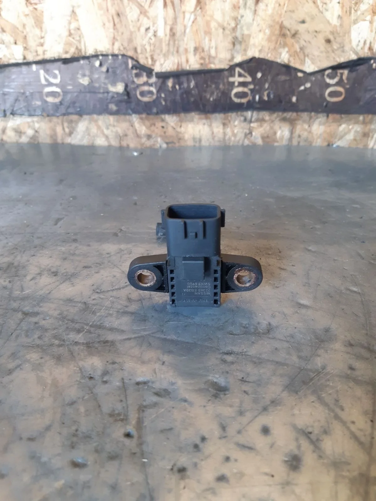 Датчик абсолютного давления Nissan Pathfinder III рестайлинг (2010—2014) 2011 KAF - бежевый