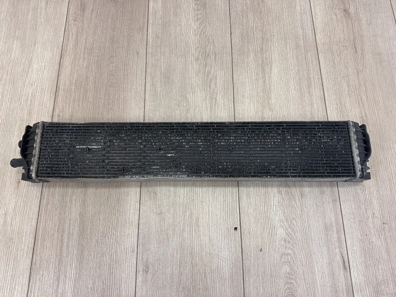 Дополнительный радиатор охлаждающей жидкости Audi A4 2016- B9