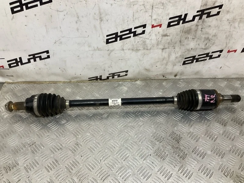 Приводной вал Bmw 3 2013 33207609352 F30 N20B20B, задний правый