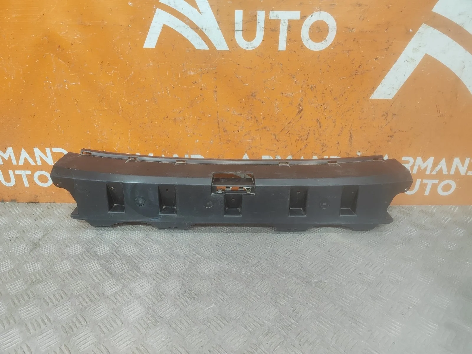 Абсорбер бампера Volvo S60 2010-2018