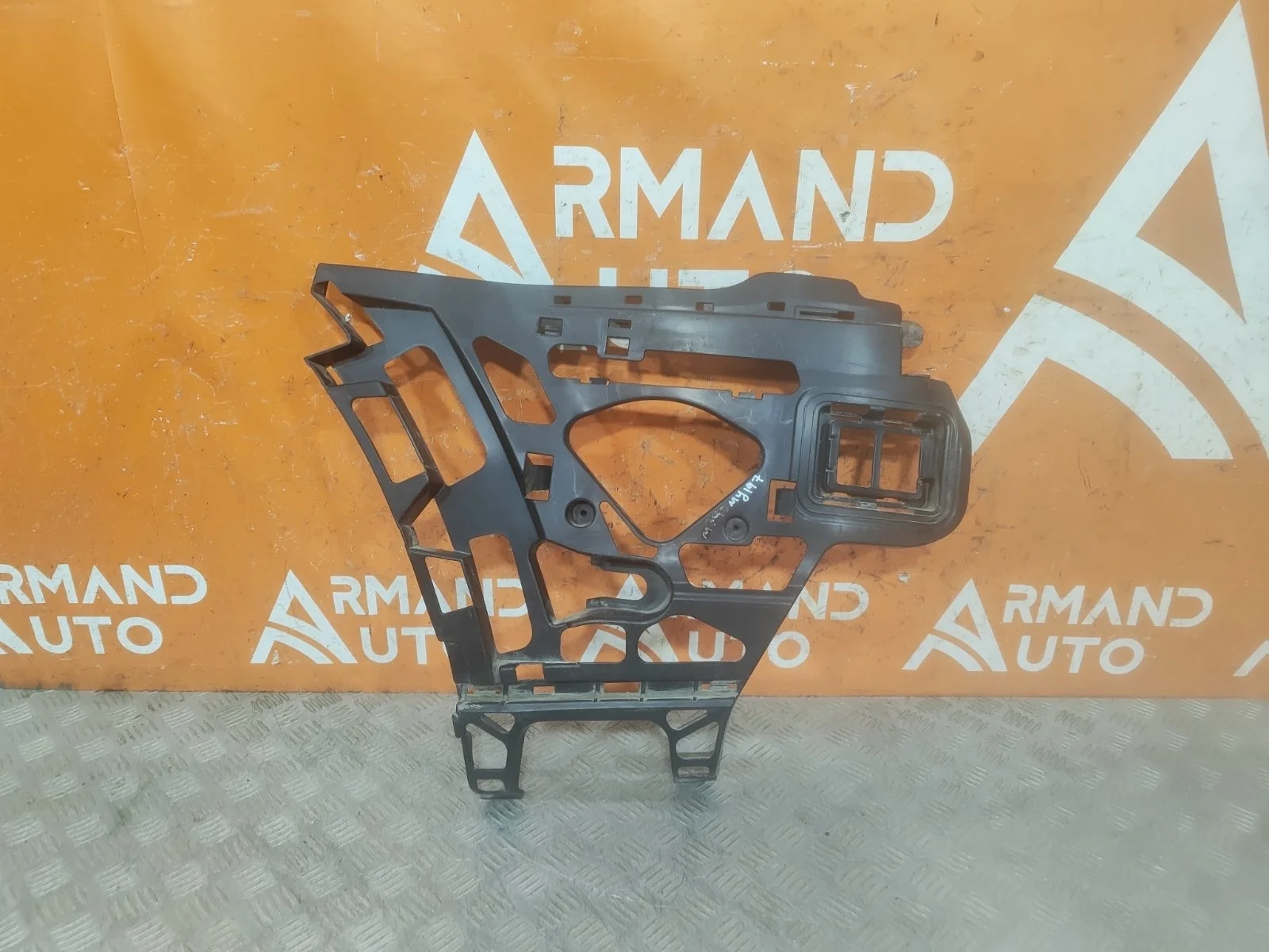 Кронштейн бампера Mercedes GL-Class 2006-2012 X164