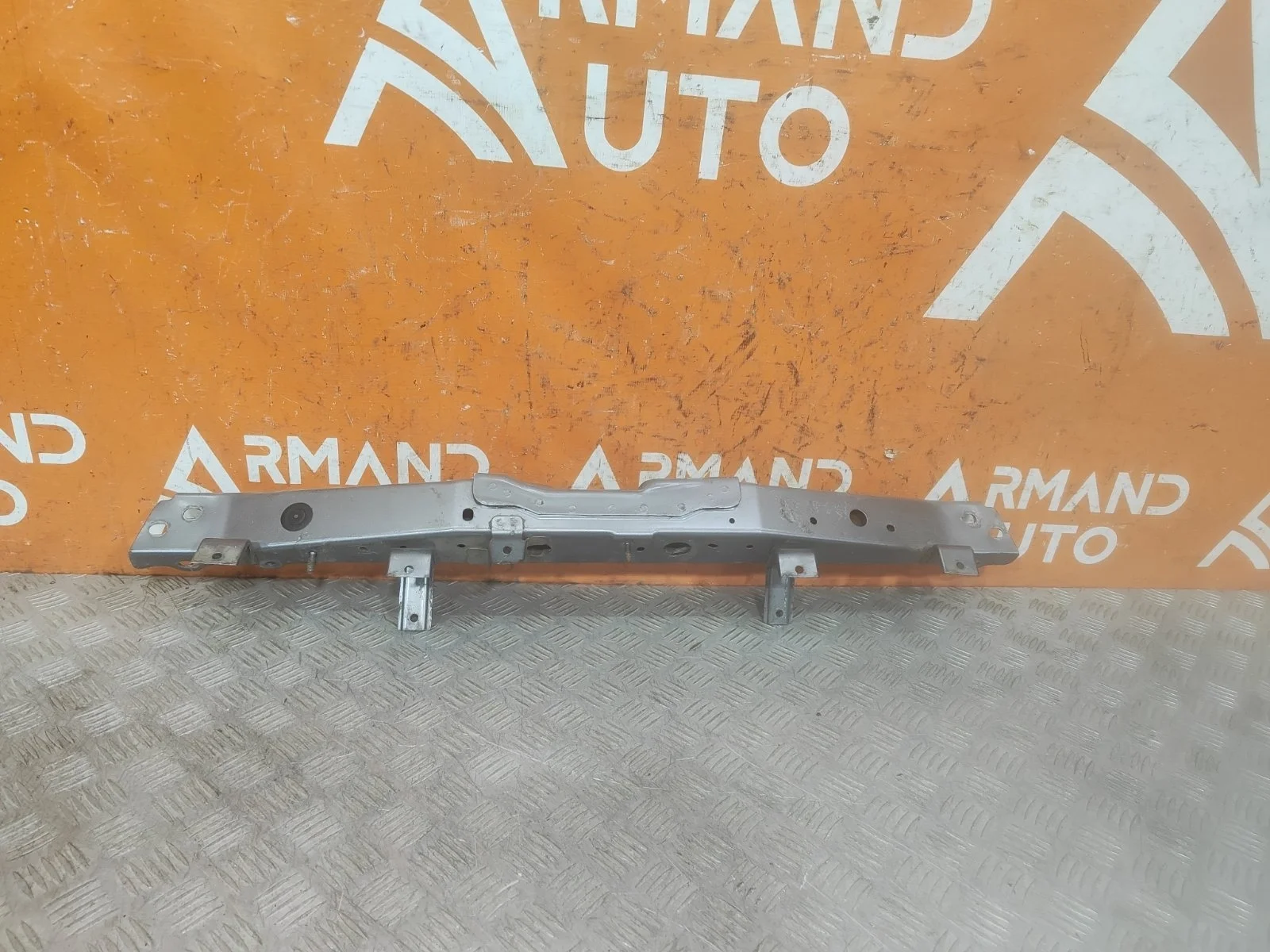 Панель передняя (суппорт радиатора) верхняя Nissan Qashqai 2013-2022 j11