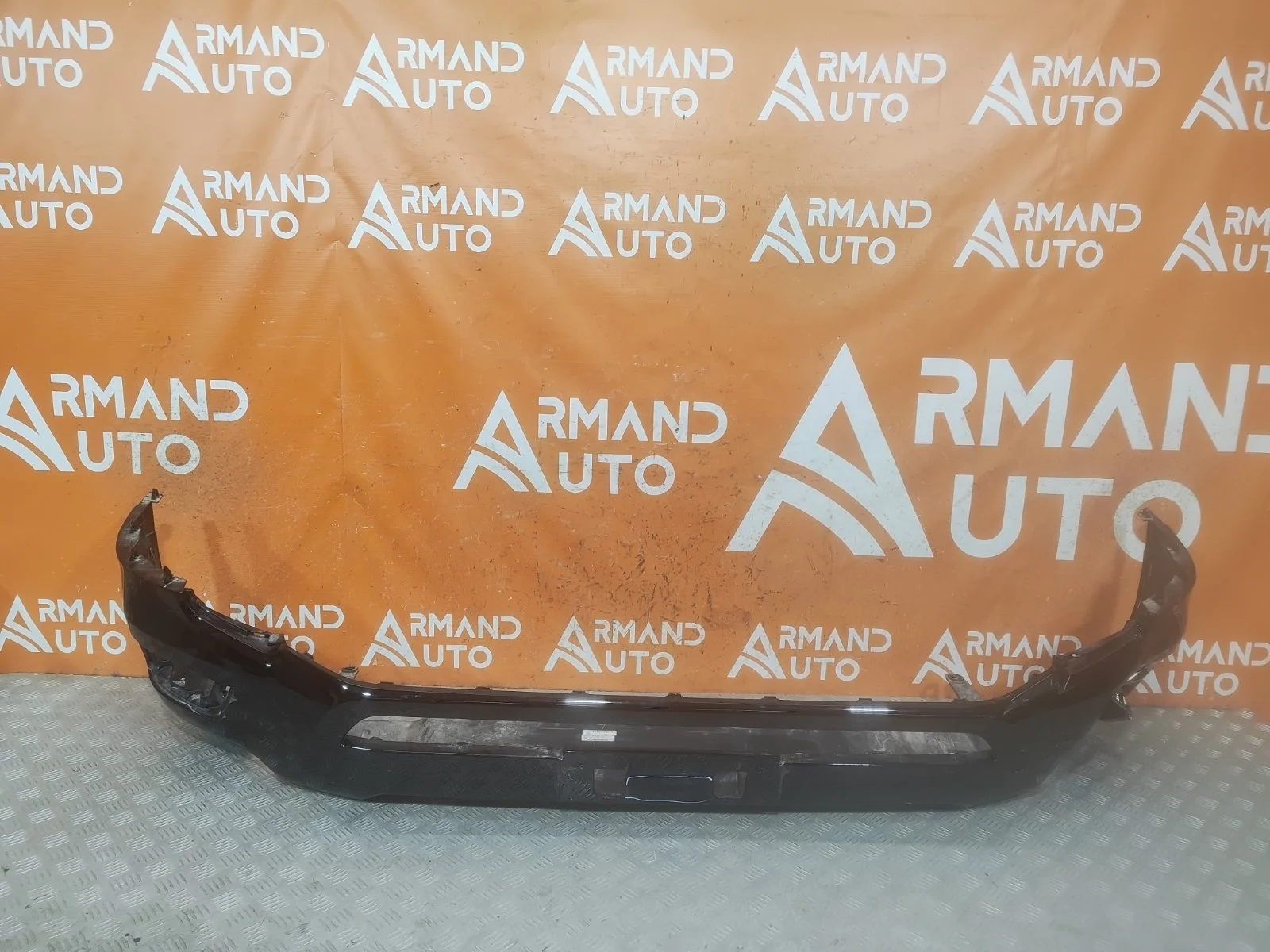 Бампер нижняя часть Toyota Land Cruiser 2021-нв 300