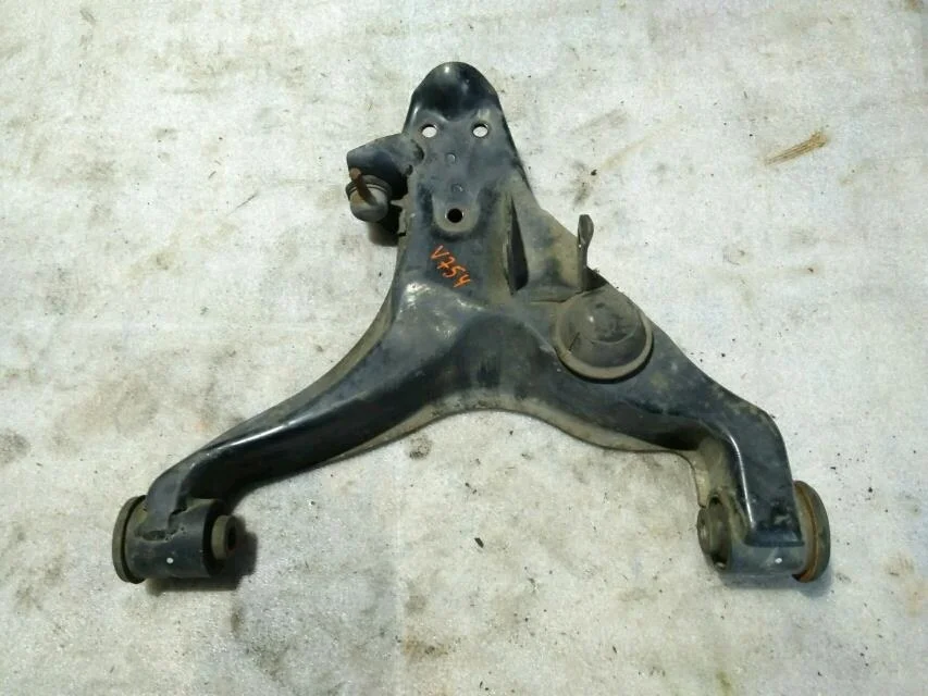 Б.у. рычаг MITSUBISHI PAJERO V75W MITSUBISHI PAJERO V75W