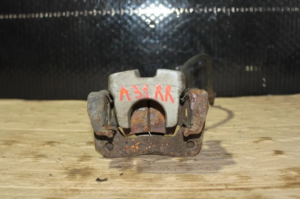 Б.у. суппорт TOYOTA RAV4 ACA30 TOYOTA RAV4 ACA30