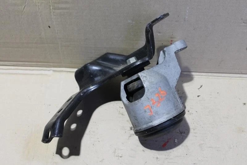 Б.у. опора двигателя NISSAN TEANA J32 NISSAN TEANA J32