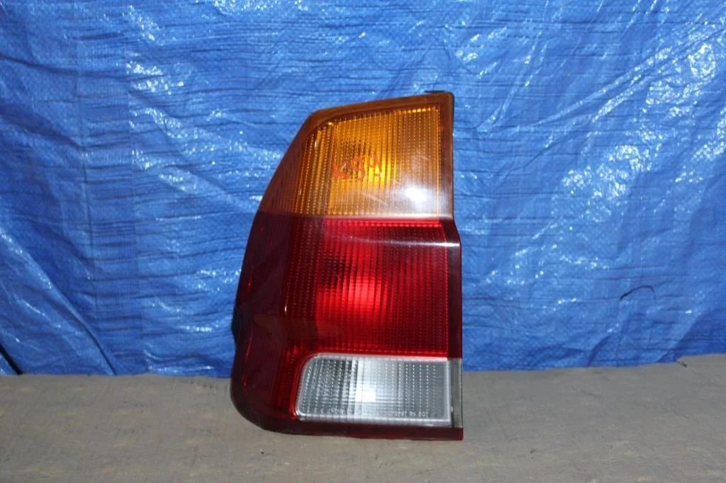 Б.у. фонарь наружный MITSUBISHI PAJERO SPORT K99W MITSUBISHI PAJERO SPORT K99W