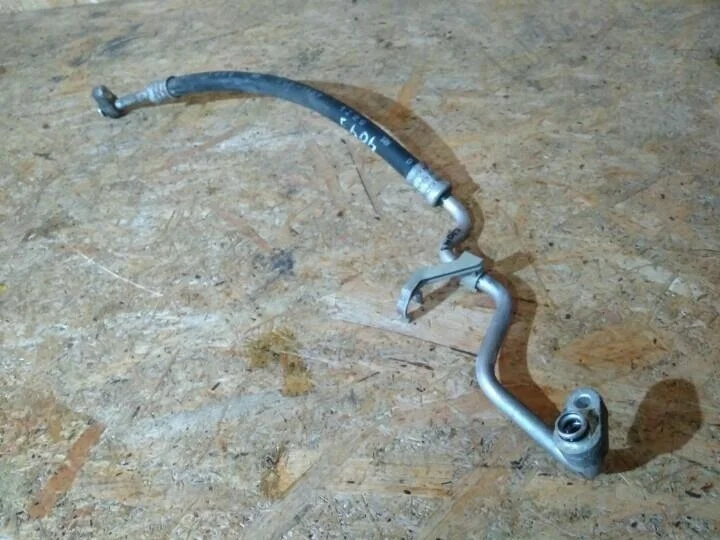 Б.у. трубка кондиционера короткая TOYOTA CAMRY V40 ACV40 TOYOTA CAMRY V40 ACV40