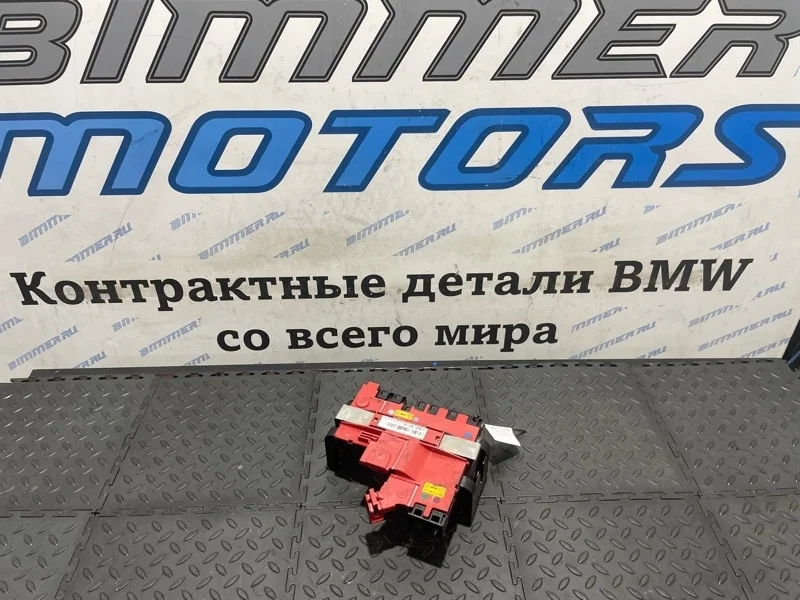 Распределитель тока B+ BMW 535i 61149240490 F07 N55B30A