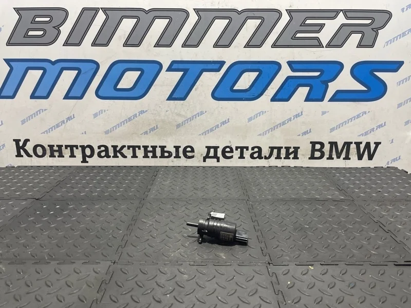 Насос стеклоомывателя BMW 335i 2010 67127302589 E92 N55B30A