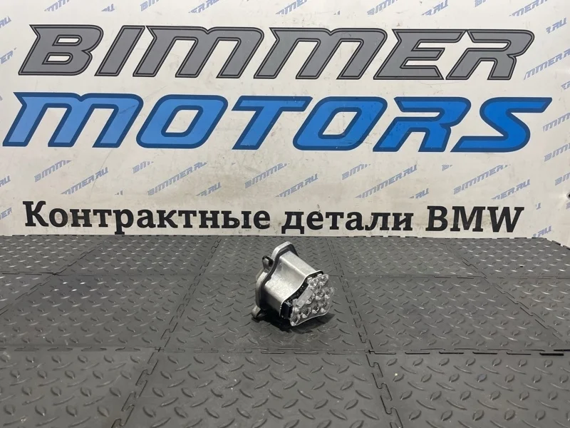 Блок указателя поворота BMW 520d 63117271902 F11 N47D20C, правый
