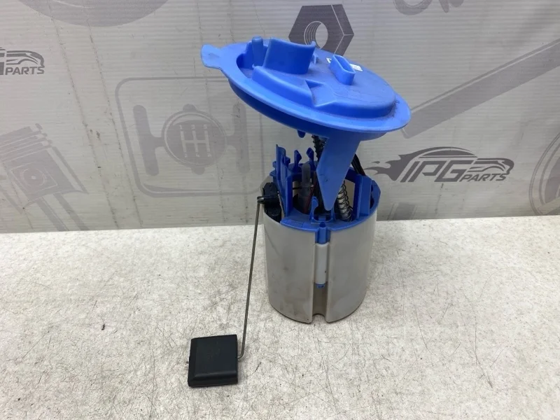 Топливный насос Mercedes-benz CLS 2014 X218