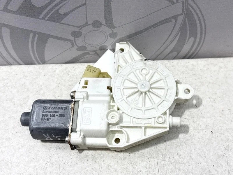 Моторчик стеклоподъемника задней правой двери Mercedes-benz ML 2007 W164