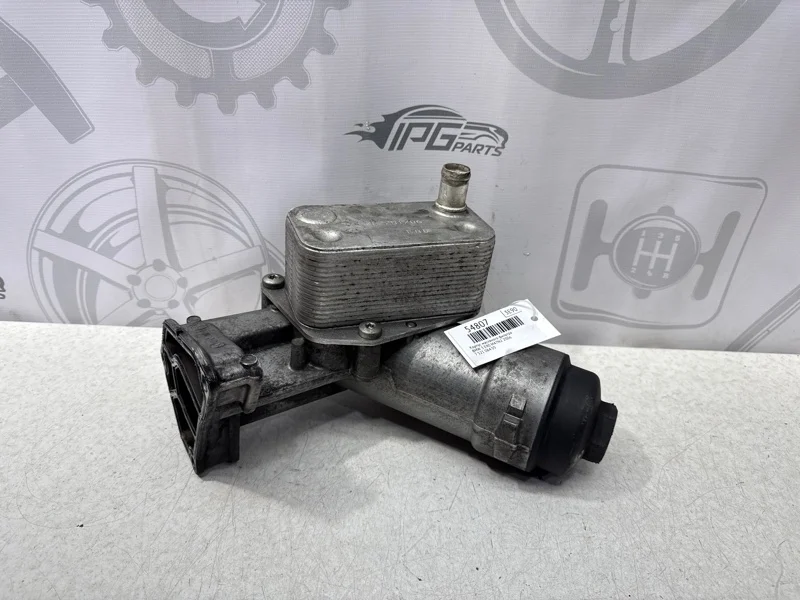 Корпус масляного фильтра теплообменником BMW 3 2006 E90