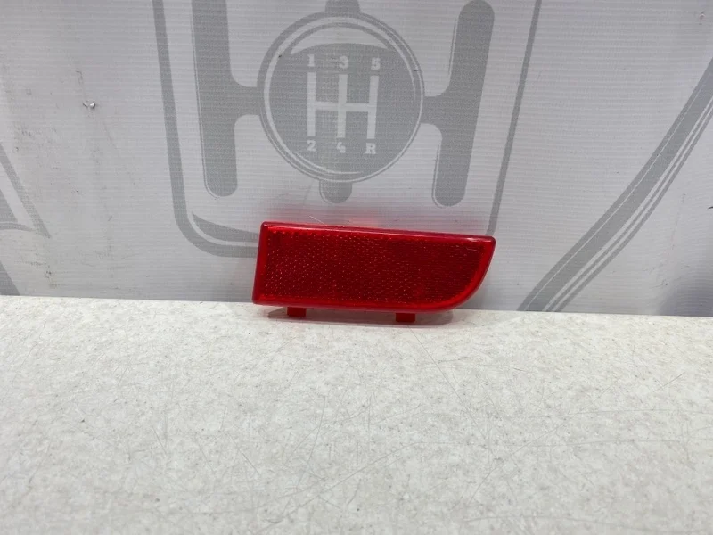 Отражатель в задний бампер правый Mercedes-benz Vito W639