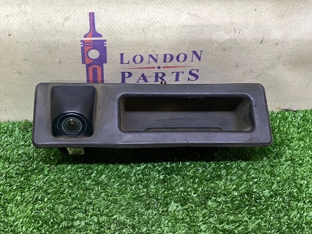 Камера заднего вида BMW F36