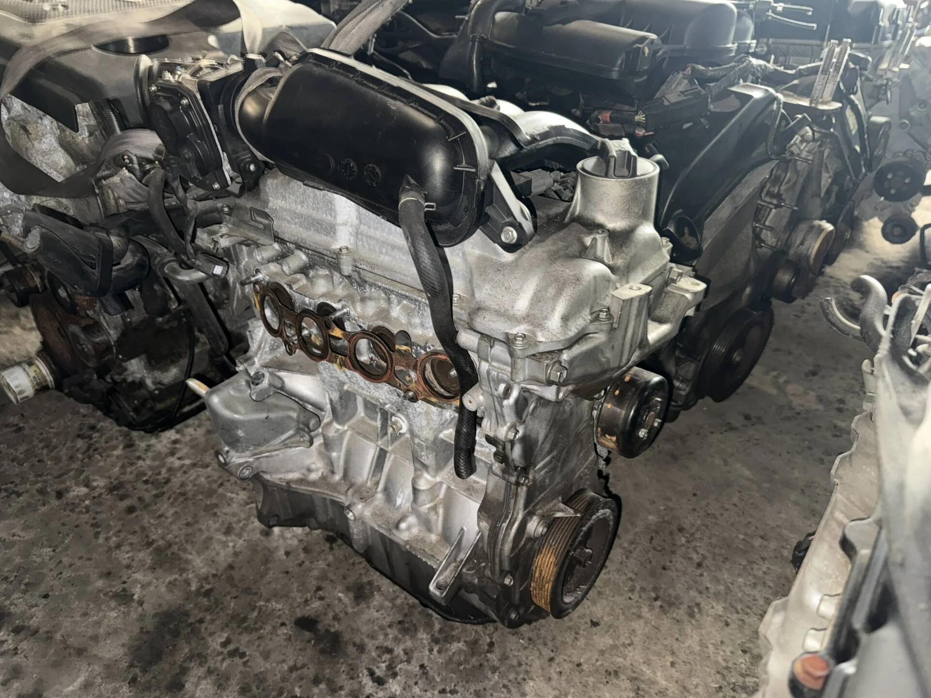 Двигатель Nissan Note E11 HR16DE