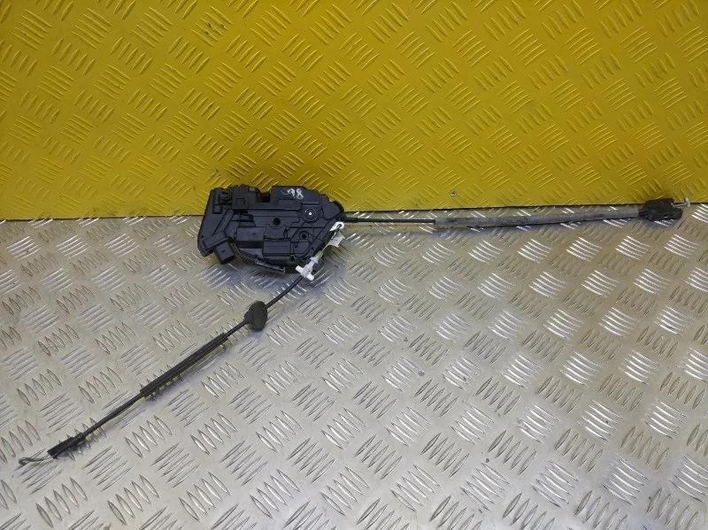 Замок двери передней правой Volkswagen Passat Cc I 2008-2017 5N0839016D