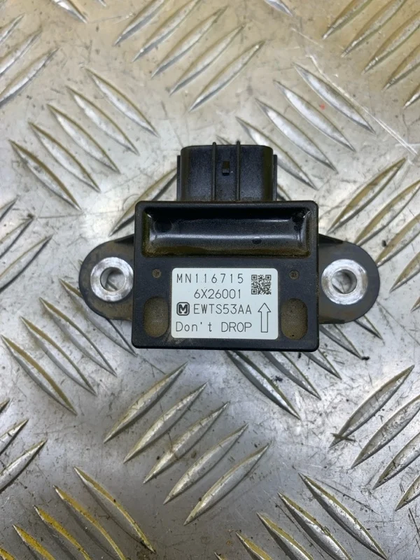 Датчик курсовой устойчивости Mitsubishi L200 (2006-2015) 2006 MN116715 ПИКАП 2.5 D 4D56